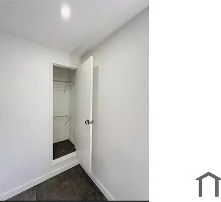5541 NW Miami Ct #4 — Photo 7