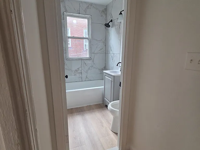 4262 Clay St NE — Photo 11