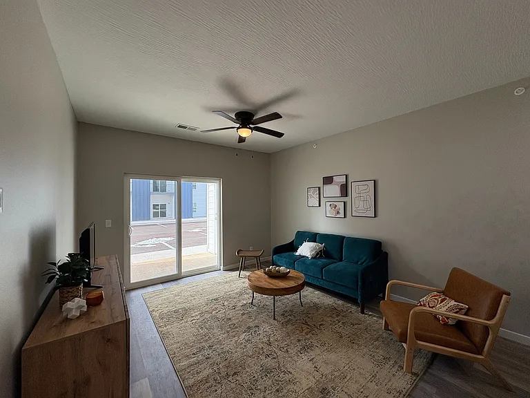 1 bedroom - Living Room