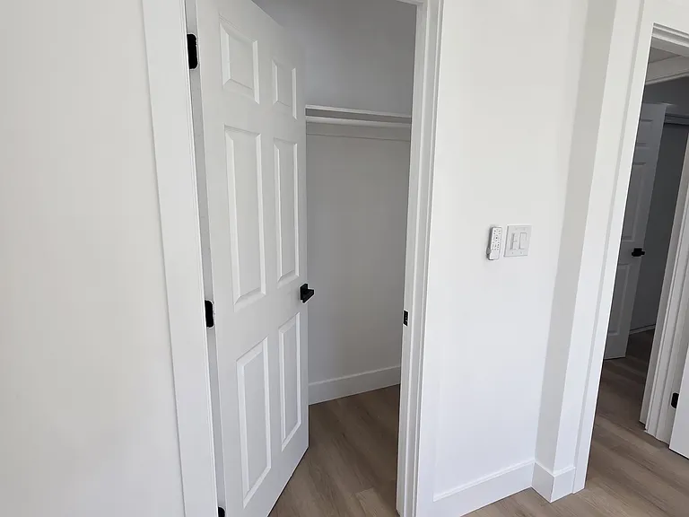 Walking Closet