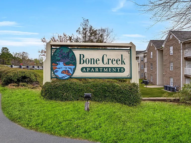 Bone Creek Apartments — Photo 14