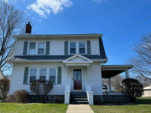 917 Columbia Ave, Grove City, PA 16127