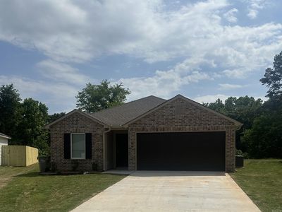 822 Gussy Ln, Benton, AR, 72019