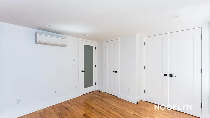 Rented by Nooklyn NYC LLC | media 23