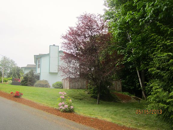 Very large 1/3 acre lot