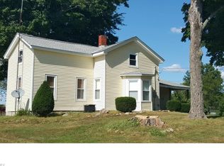 1567 Kinsman Rd NE, North Bloomfield, OH 44450