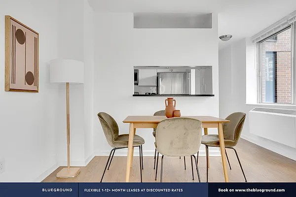 Rented by The Blueground | media 101