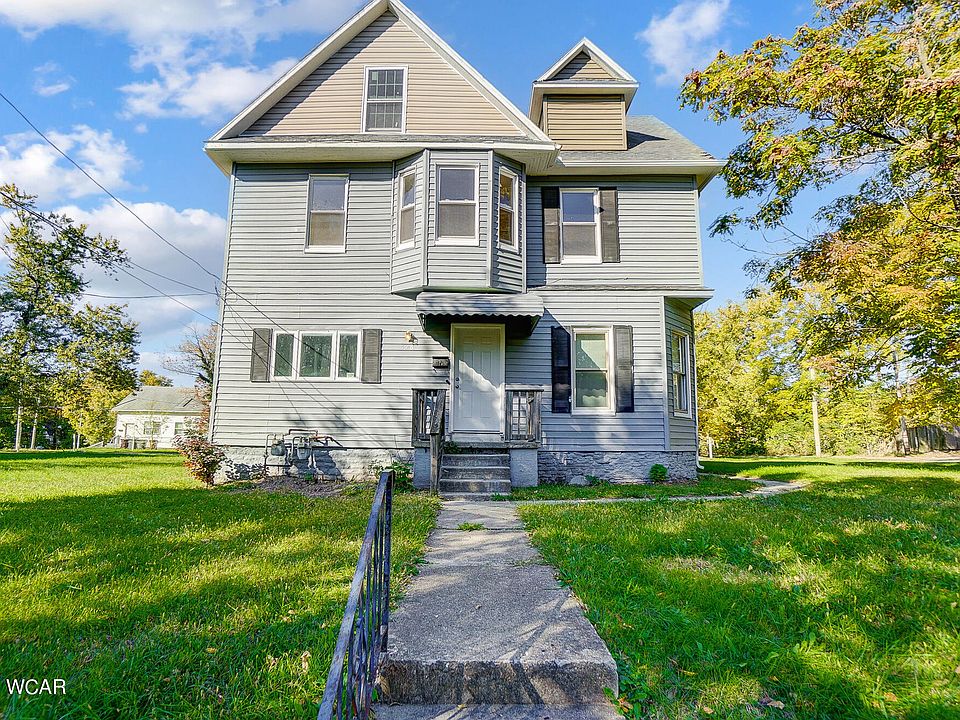 1st image of 328 3281/2 S Metcalf St #2