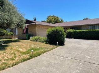 930 Christi Ln, Chico, CA 95973