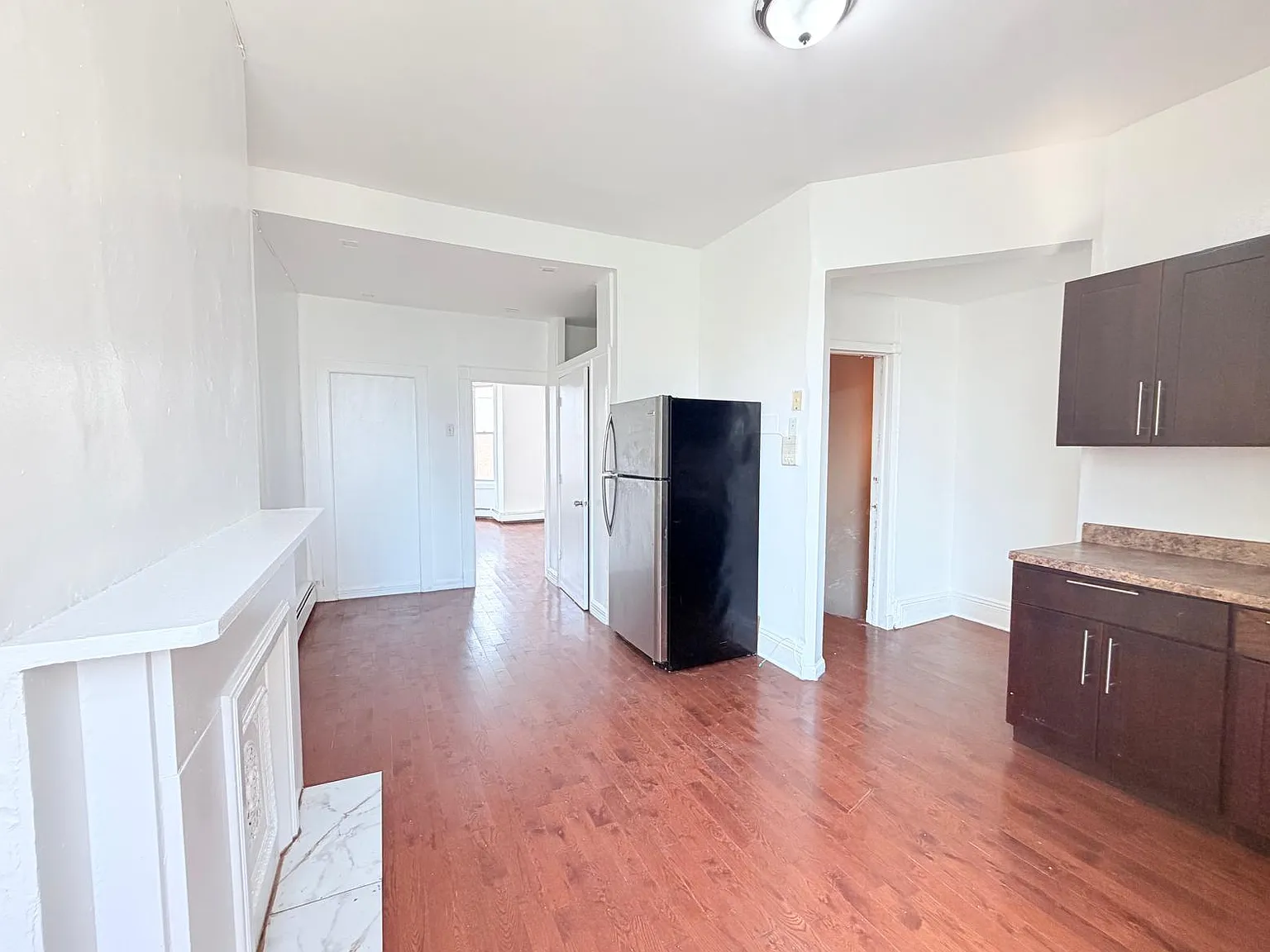 676 Ocean Ave — Photo 2