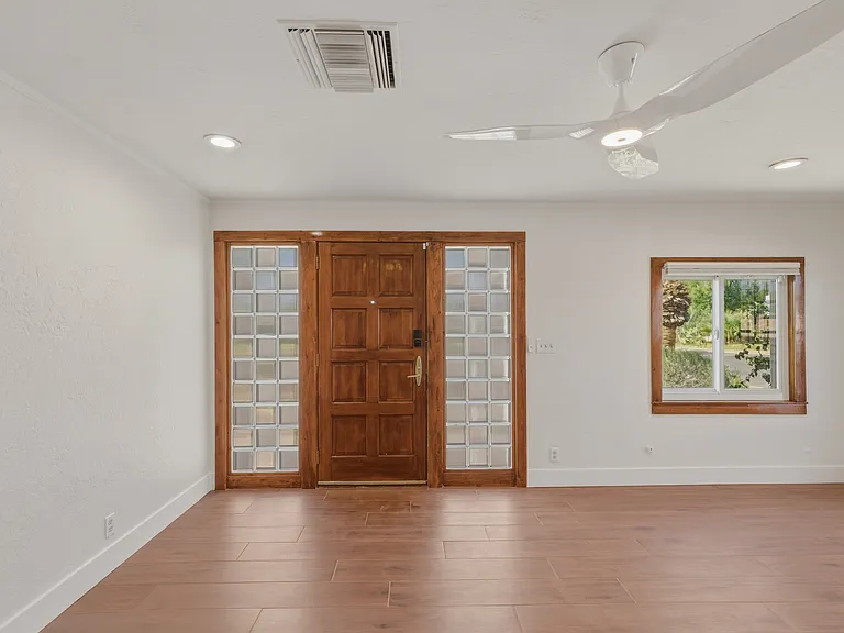 2241 E Harvard St — Photo 3