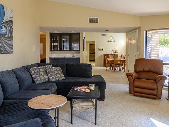 4th image of 2558 Firestone Pl