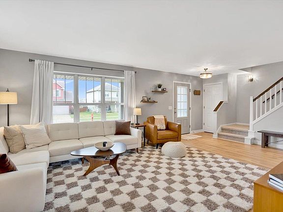 4th image of 9420 Briar Haven Dr