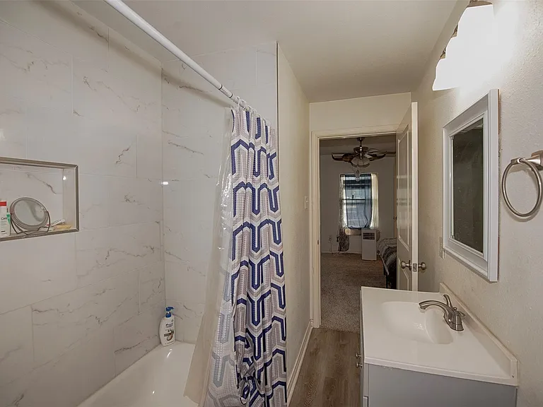 2802 Canfield St — Photo 25