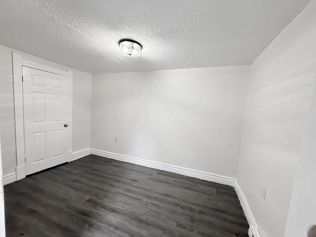 2 bed, 850 sqft, $800 — Photo 4