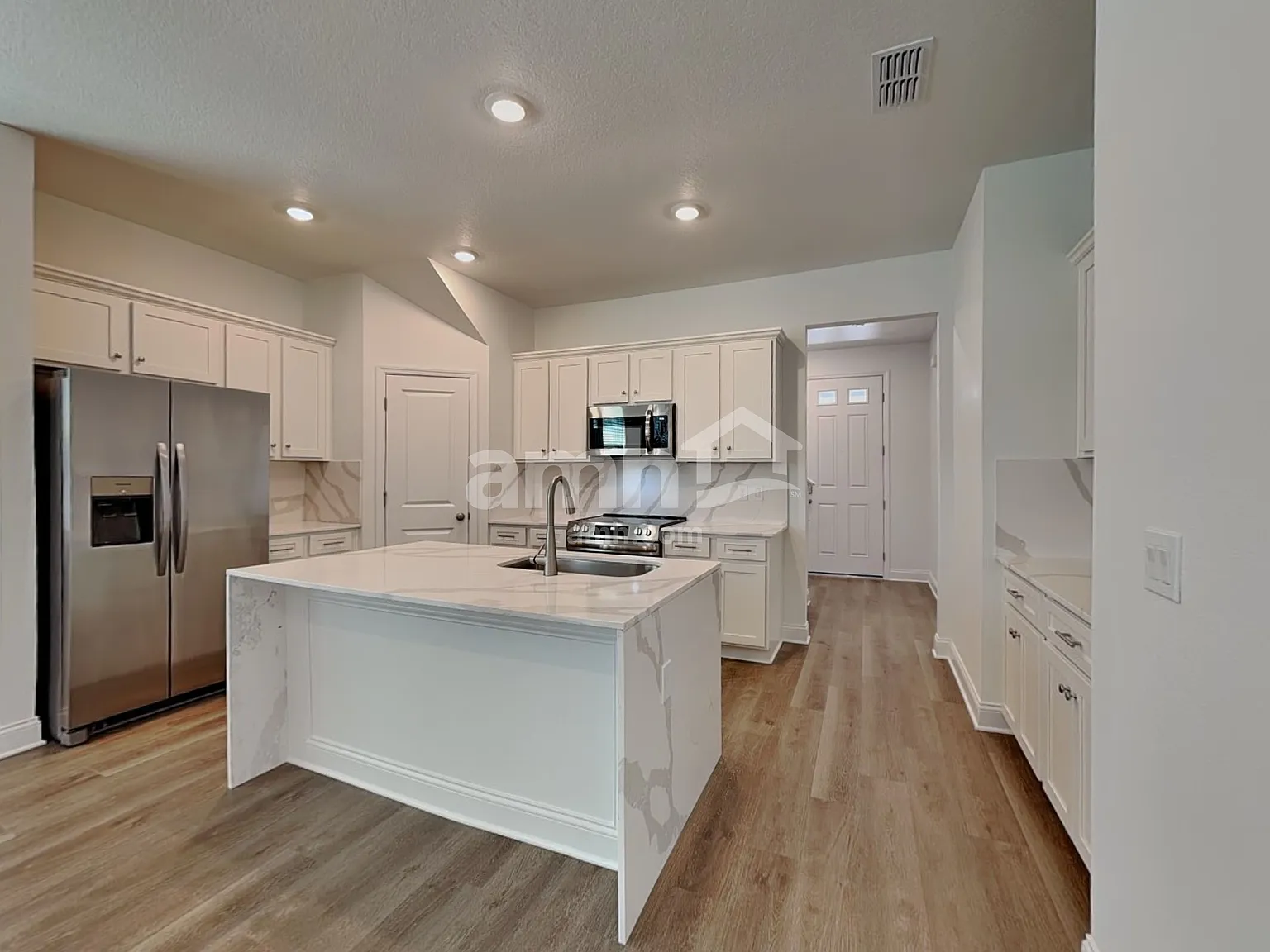 4 bed, 2.5 bath, 2196 sqft, $2,855 — Photo 3