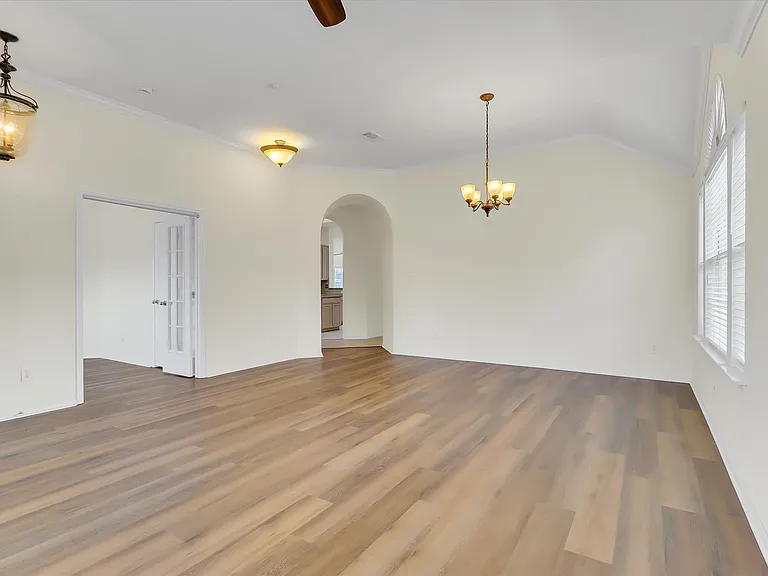 4309 Pearl Ct — Photo 6