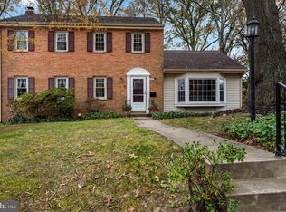 8601 Buckboard Dr, Alexandria, VA 22308