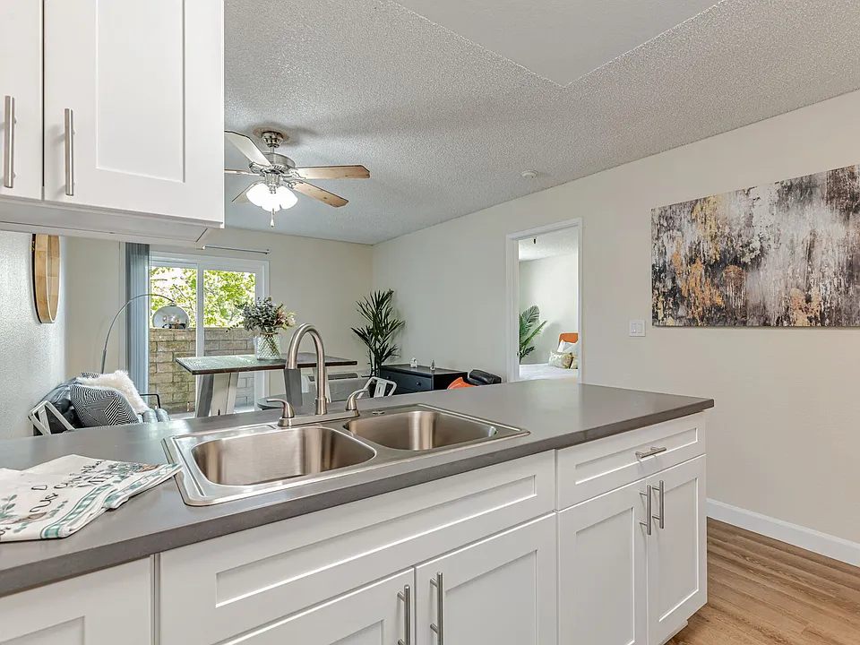 Martinez Hillside Active Adult 55+