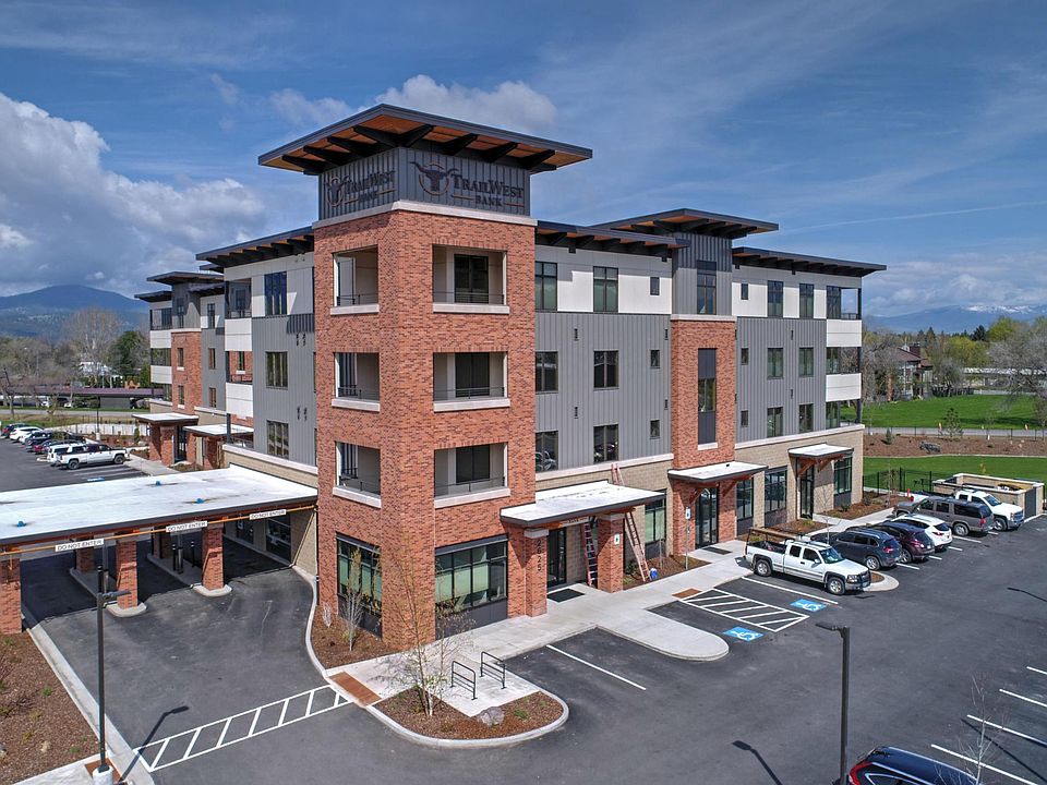 1st image of 2625 Dearborn Ave Suite 208