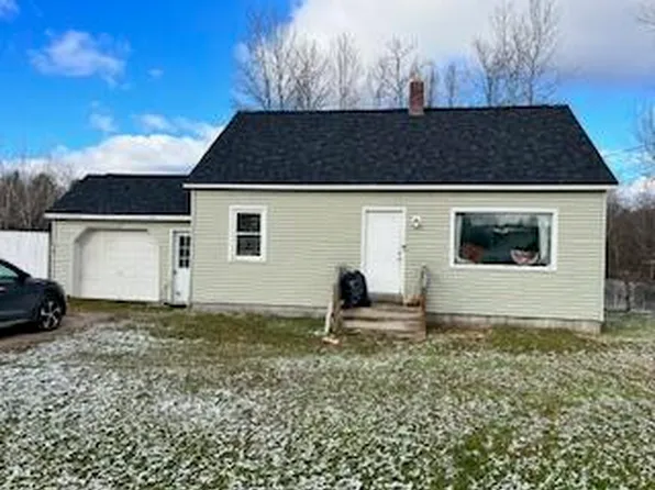 2554 Route 3, Cadyville, NY 12918