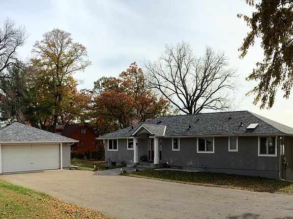 Large Lake Owasso Home 