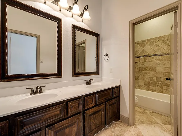 1328 River Oak Ln — Photo 13