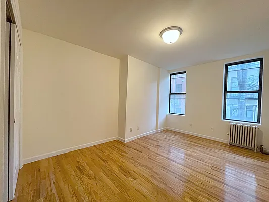 Rented by Compass | media 3