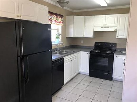 3rd image of 6745 Alma St #A