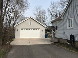 347 S Elm St, Itasca, IL 60143