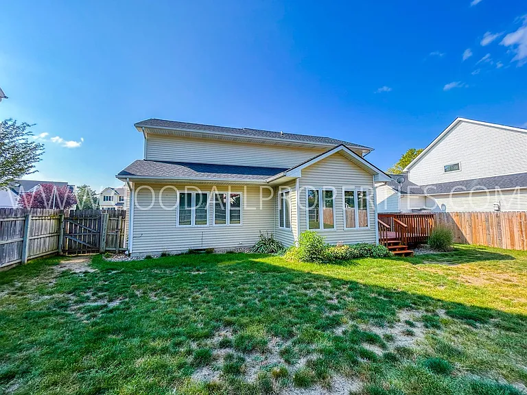 7873 Dakota Cir — Photo 25