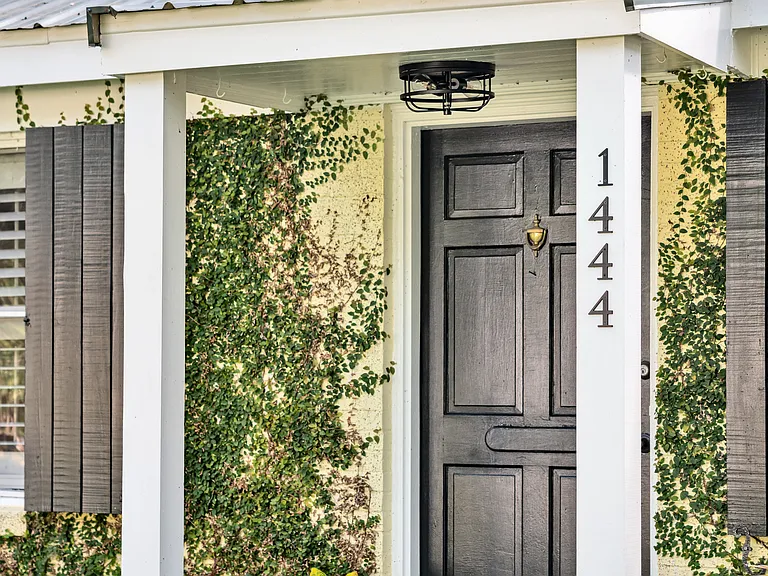 1444 Pocahontas St — Photo 38
