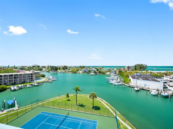 1 Key Capri APT 702W, Treasure Island, FL 33706