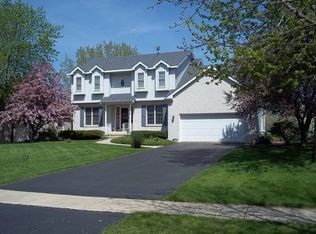 303 Maria Ct, Minooka, IL 60447