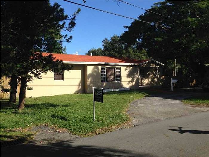 2nd image of 2435 SW 58th Ave