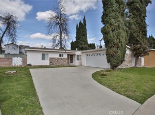 20315 Vose St, Winnetka, CA 91306