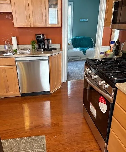 4 Mansfield St #2 — Photo 5