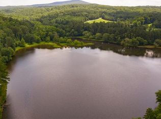 828 Cove Lake Dr, Marble Hill, GA 30148