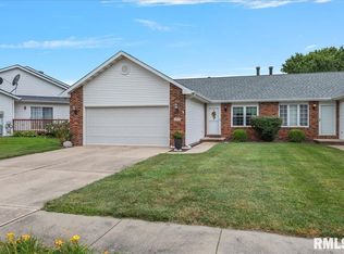 2403 Cormorant Dr, Springfield, IL 62711