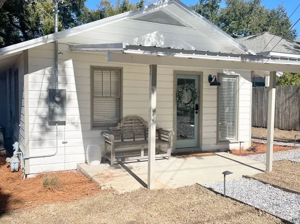 2802 E Lloyd St, Pensacola, FL 32503