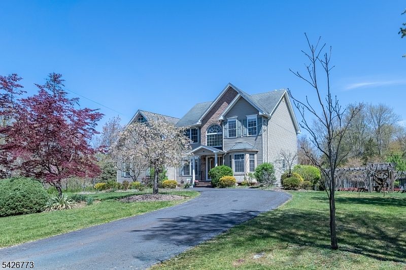 1st image of 66 Green Valley Dr