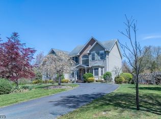 66 Green Valley Dr, Warren Twp., NJ 07059
