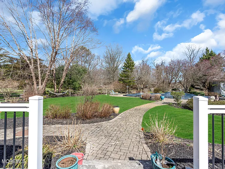 1770 Glendola Rd — Photo 14