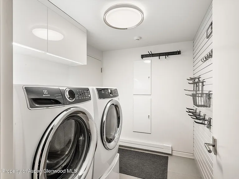 650 S Monarch St #7 — Photo 22
