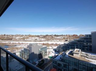 128 NE 2nd St SW #901, Calgary, AB T2P 0S7