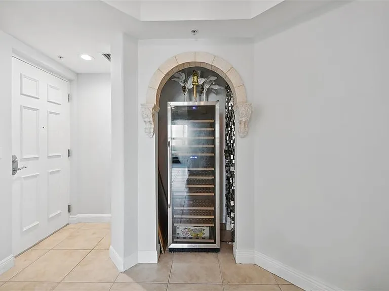 1771 Ringling Blvd #1001 — Photo 17