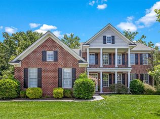 2225 Legacy Oak Dr, Waxhaw, NC 28173