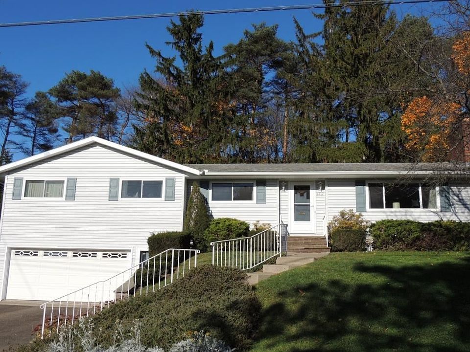 1st image of 3717 Wildwood Dr