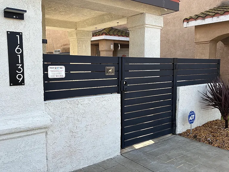 16139 Firestone Ln — Photo 2