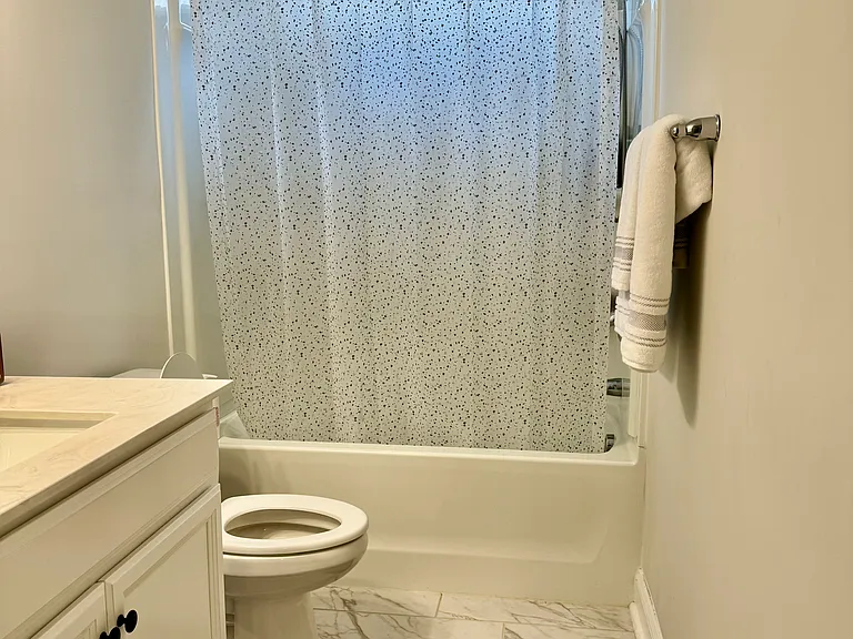 402 Calhoun Falls Dr — Photo 18